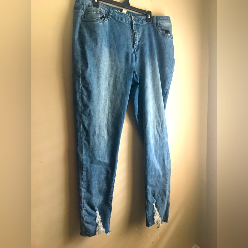 Indigo Thread CO Jean